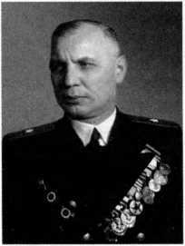 Адмиралы и генералы Военно-морского флота СССР: 1946-1960 _24.jpg