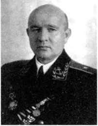 Адмиралы и генералы Военно-морского флота СССР: 1946-1960 _326.jpg