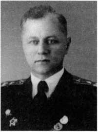 Адмиралы и генералы Военно-морского флота СССР: 1946-1960 _334.jpg