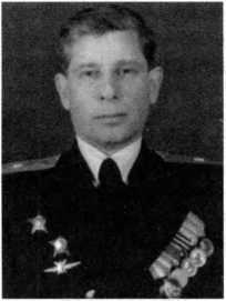 Адмиралы и генералы Военно-морского флота СССР: 1946-1960 _338.jpg