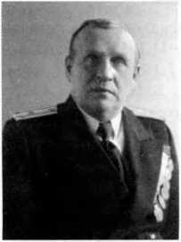 Адмиралы и генералы Военно-морского флота СССР: 1946-1960 _340.jpg