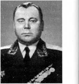 Адмиралы и генералы Военно-морского флота СССР: 1946-1960 _350.jpg
