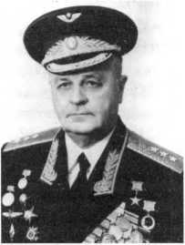 Адмиралы и генералы Военно-морского флота СССР: 1946-1960 _355.jpg