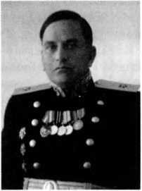 Адмиралы и генералы Военно-морского флота СССР: 1946-1960 _369.jpg