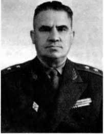 Адмиралы и генералы Военно-морского флота СССР: 1946-1960 _376.jpg