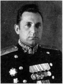 Адмиралы и генералы Военно-морского флота СССР: 1946-1960 _378.jpg