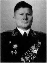 Адмиралы и генералы Военно-морского флота СССР: 1946-1960 _33.jpg