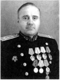 Адмиралы и генералы Военно-морского флота СССР: 1946-1960 _392.jpg
