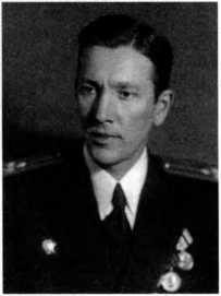 Адмиралы и генералы Военно-морского флота СССР: 1946-1960 _399.jpg