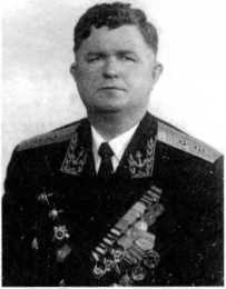 Адмиралы и генералы Военно-морского флота СССР: 1946-1960 _411.jpg