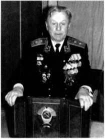 Адмиралы и генералы Военно-морского флота СССР: 1946-1960 _37.jpg