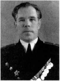 Адмиралы и генералы Военно-морского флота СССР: 1946-1960 _424.jpg