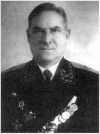 Адмиралы и генералы Военно-морского флота СССР: 1946-1960 _426.jpg