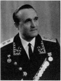 Адмиралы и генералы Военно-морского флота СССР: 1946-1960 _430.jpg