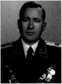 Адмиралы и генералы Военно-морского флота СССР: 1946-1960 _39.jpg