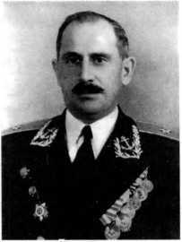 Адмиралы и генералы Военно-морского флота СССР: 1946-1960 _40.jpg