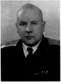 Адмиралы и генералы Военно-морского флота СССР: 1946-1960 _442.jpg