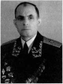 Адмиралы и генералы Военно-морского флота СССР: 1946-1960 _463.jpg