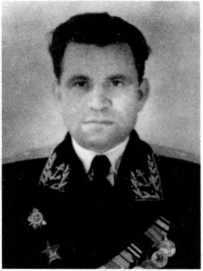 Адмиралы и генералы Военно-морского флота СССР: 1946-1960 _471.jpg