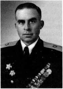 Адмиралы и генералы Военно-морского флота СССР: 1946-1960 _479.jpg