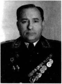 Адмиралы и генералы Военно-морского флота СССР: 1946-1960 _487.jpg