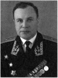 Адмиралы и генералы Военно-морского флота СССР: 1946-1960 _489.jpg