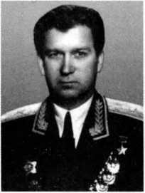 Адмиралы и генералы Военно-морского флота СССР: 1946-1960 _491.jpg