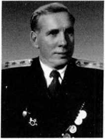 Адмиралы и генералы Военно-морского флота СССР: 1946-1960 _495.jpg