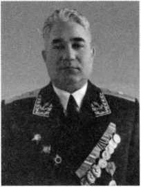Адмиралы и генералы Военно-морского флота СССР: 1946-1960 _560.jpg