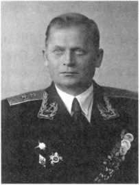 Адмиралы и генералы Военно-морского флота СССР: 1946-1960 _566.jpg
