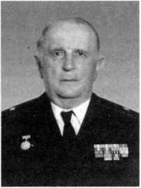 Адмиралы и генералы Военно-морского флота СССР: 1946-1960 _56.jpg