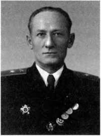 Адмиралы и генералы Военно-морского флота СССР: 1946-1960 _57.jpg
