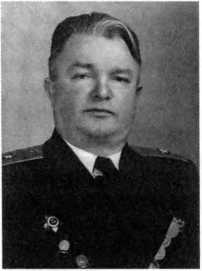 Адмиралы и генералы Военно-морского флота СССР: 1946-1960 _585.jpg