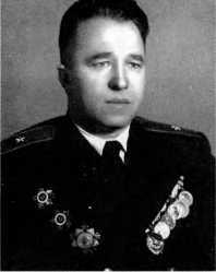 Адмиралы и генералы Военно-морского флота СССР: 1946-1960 _592.jpg