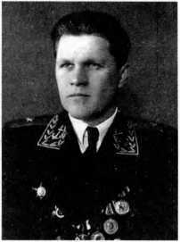 Адмиралы и генералы Военно-морского флота СССР: 1946-1960 _594.jpg