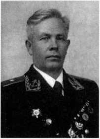 Адмиралы и генералы Военно-морского флота СССР: 1946-1960 _599.jpg