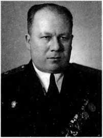Адмиралы и генералы Военно-морского флота СССР: 1946-1960 _600.jpg