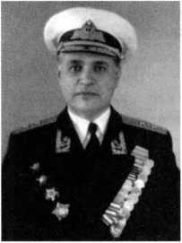 Адмиралы и генералы Военно-морского флота СССР: 1946-1960 _626.jpg