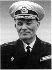Адмиралы и генералы Военно-морского флота СССР: 1946-1960 _628.jpg