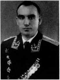 Адмиралы и генералы Военно-морского флота СССР: 1946-1960 _92.jpg