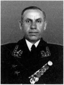 Адмиралы и генералы Военно-морского флота СССР: 1946-1960 _8.jpg
