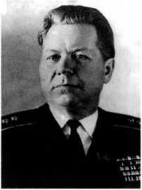 Адмиралы и генералы Военно-морского флота СССР: 1946-1960 _125.jpg