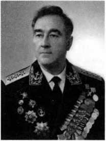 Адмиралы и генералы Военно-морского флота СССР: 1946-1960 _10.jpg