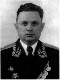Адмиралы и генералы Военно-морского флота СССР: 1946-1960 _9.jpg