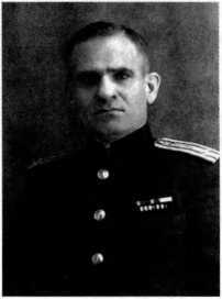 Адмиралы и генералы Военно-морского флота СССР: 1946-1960 _157.jpg