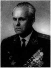 Адмиралы и генералы Военно-морского флота СССР: 1946-1960 _239.jpg
