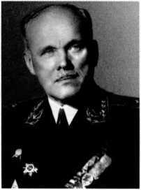 Адмиралы и генералы Военно-морского флота СССР: 1946-1960 _240.jpg