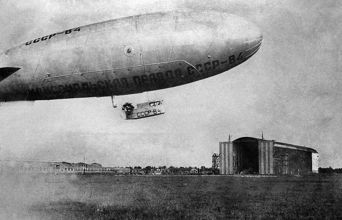 «Дирежаблестрой» на Долгопрудной: 1934-й, один год из жизни _03v4nadletnympolemoppman.jpg