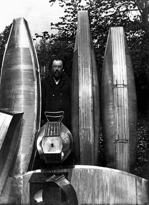 «Дирежаблестрой» на Долгопрудной: 1934-й, один год из жизни _32dirizhabliciolkovskogooppman.jpg