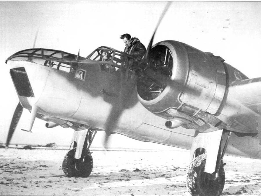 Bristol Blenheim pic_13.jpg